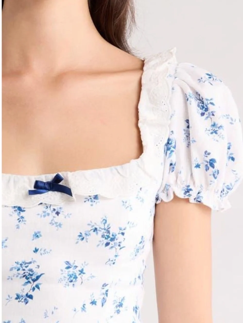 Reformation Alice White Puff Sleeve Top in Orlaya - Blue Floral Print